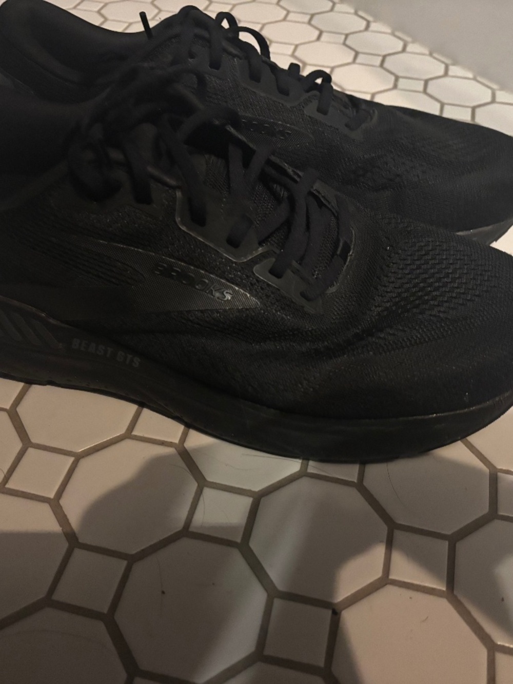 Brooks beast men’s shoes - 13